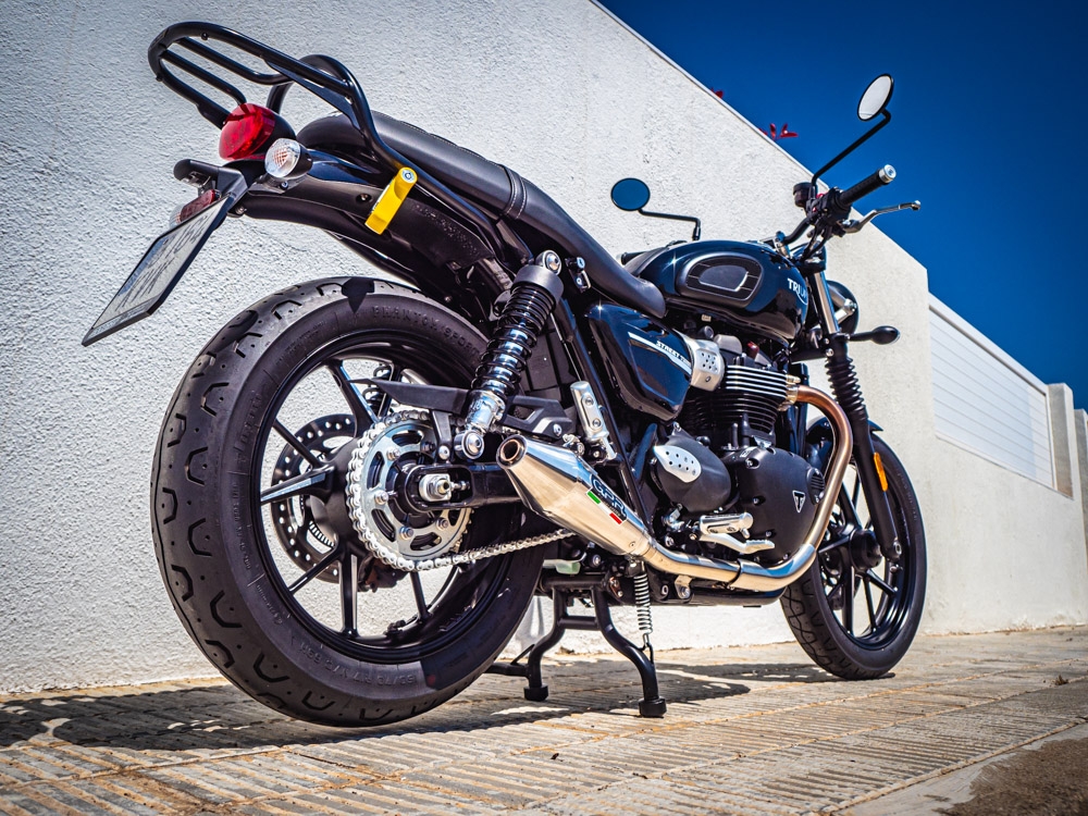 GPR exhaust compatible with  Triumph Street Twin 900 2015-2019, Vintacone, Dual Homologated legal slip-on exhaust including removable db killers and link pipes 