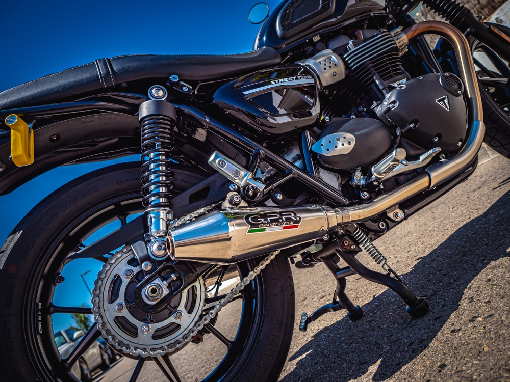 GPR exhaust compatible with  Triumph Street Twin 900 2015-2019, Vintacone, Dual Homologated legal slip-on exhaust including removable db killers and link pipes 