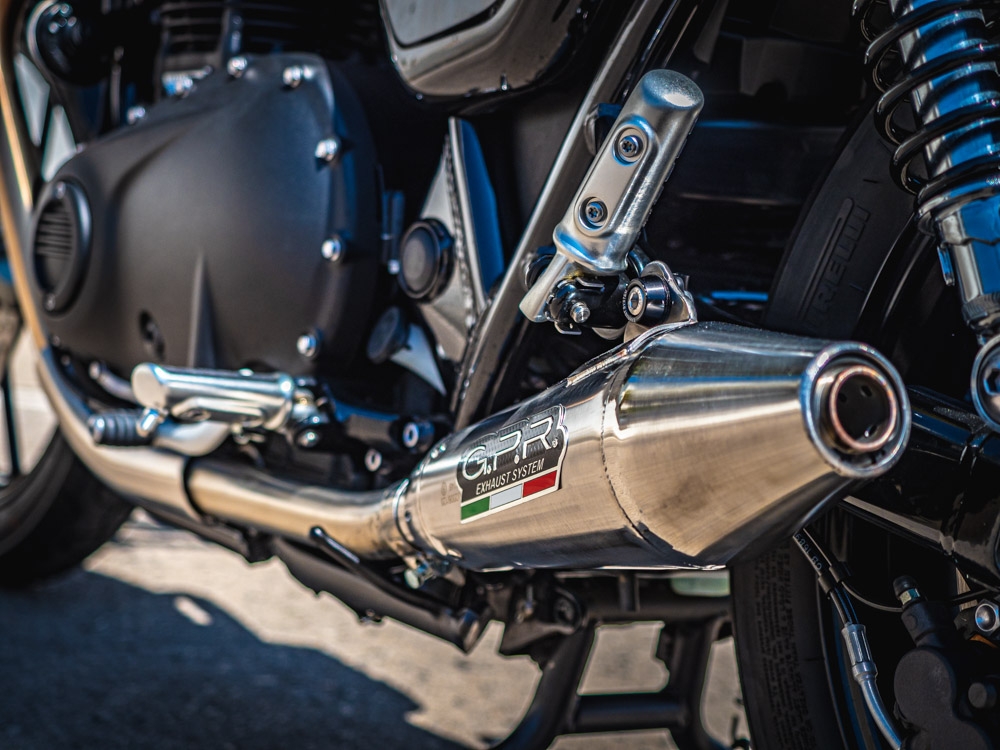 GPR exhaust compatible with  Triumph Street Twin 900 2015-2019, Vintacone, Dual Homologated legal slip-on exhaust including removable db killers and link pipes 